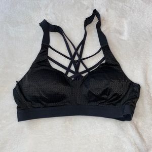 Victoria’s Secret Lightweight Sports Bra
